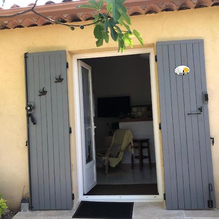 빌르크로즈 Le Cabanon Des Hirondelles 빌라 외부 사진